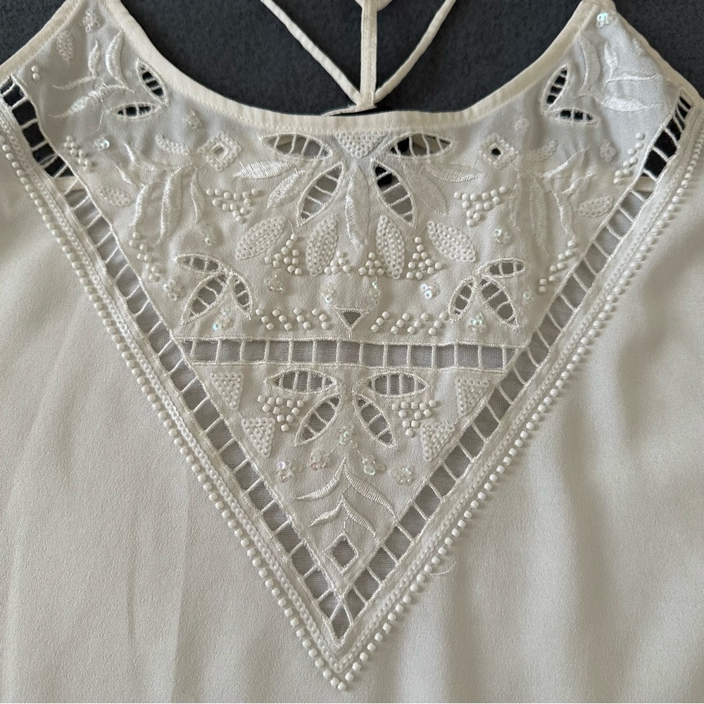 Express Womens White Beaded Lace Trim Cami Top Flowy Soft Size S - Picture 4 of 10
